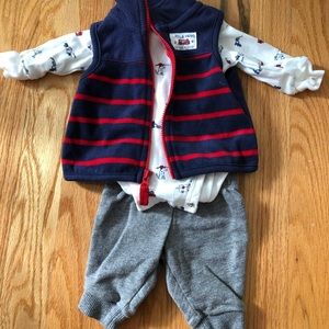 Newborn Outfit - Carter’s